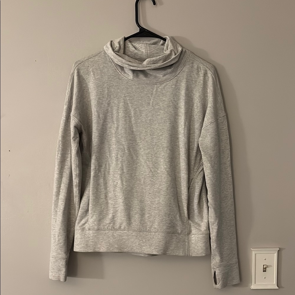 Lululemon Women's Light Sweatshirt